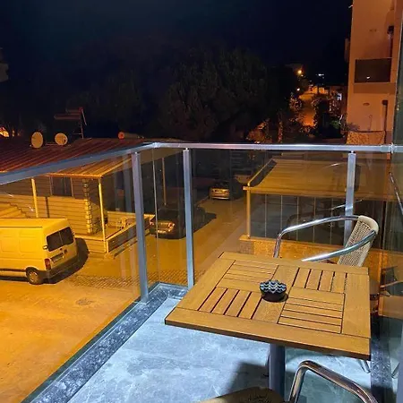 Gunesevleri Apart Διαμέρισμα *